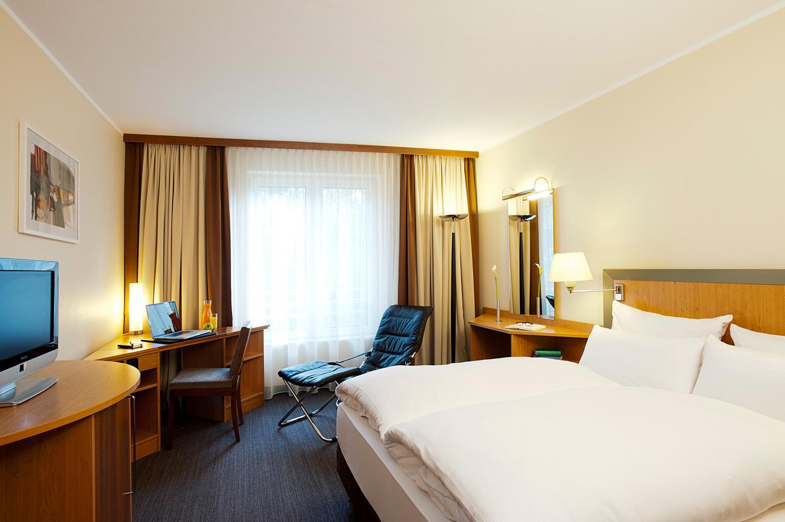 Nh Berlin Potsdam Conference Center Hotel Kleinmachnow Kültér fotó