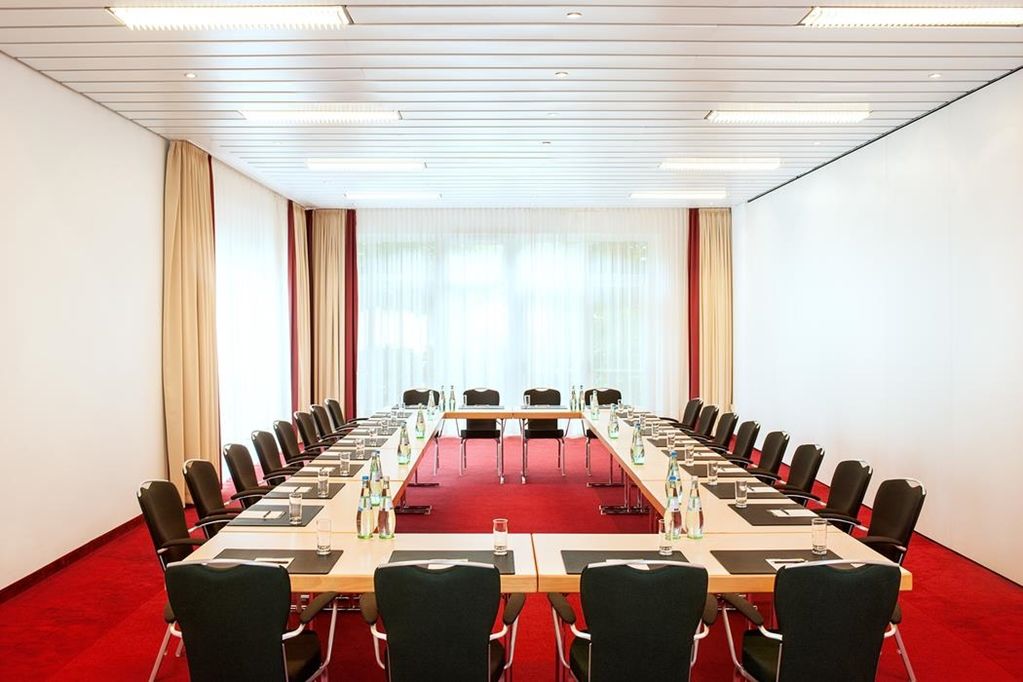 Nh Berlin Potsdam Conference Center Hotel Kleinmachnow Felszereltség fotó