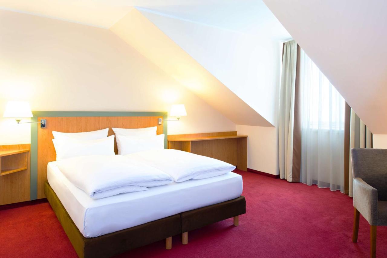 Nh Berlin Potsdam Conference Center Hotel Kleinmachnow Kültér fotó