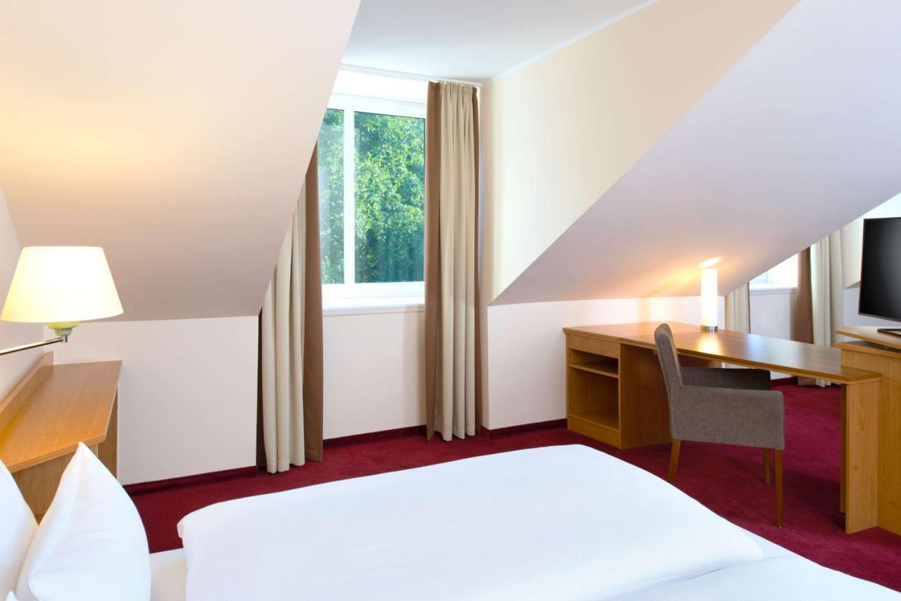 Nh Berlin Potsdam Conference Center Hotel Kleinmachnow Kültér fotó