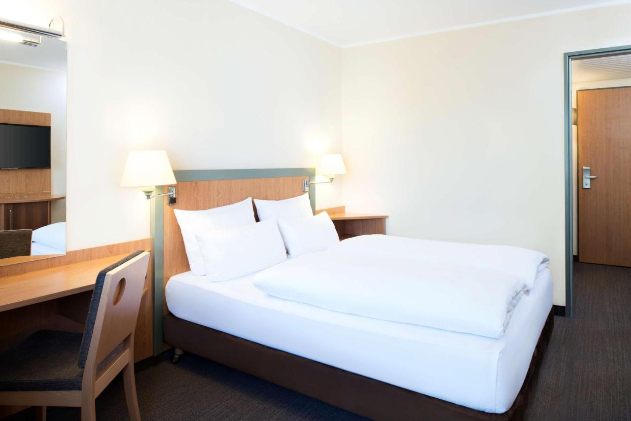 Nh Berlin Potsdam Conference Center Hotel Kleinmachnow Kültér fotó